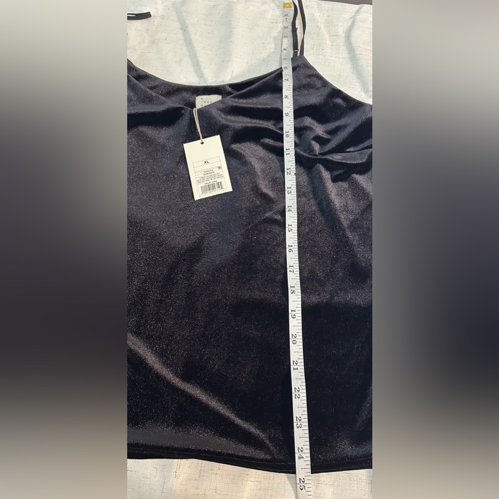Target Black Crop Top with Soft Stretch Fabric 🖤 - Picture 4 of 13